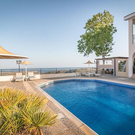 Hill View Hotel Apartments Писсури Экстерьер фото