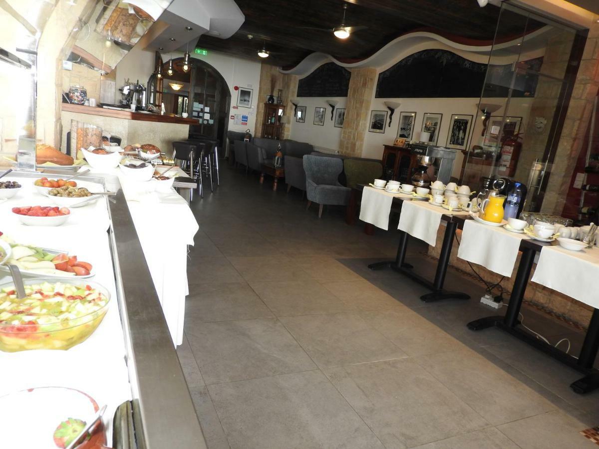 Hill View Hotel Apartments Писсури Экстерьер фото