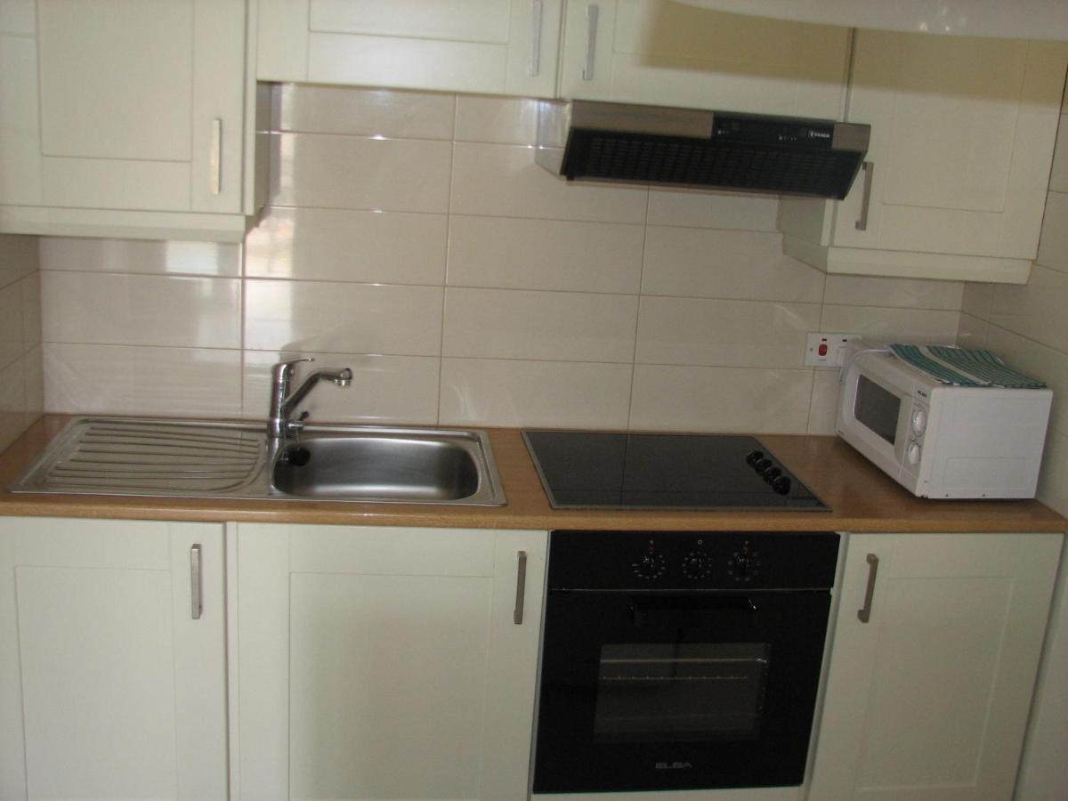 Hill View Hotel Apartments Писсури Номер фото